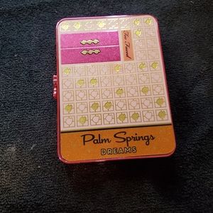 Too Faced Makeup - Too faced palm Springs palette Too Faced Makeup - Too faced palm Springs palette